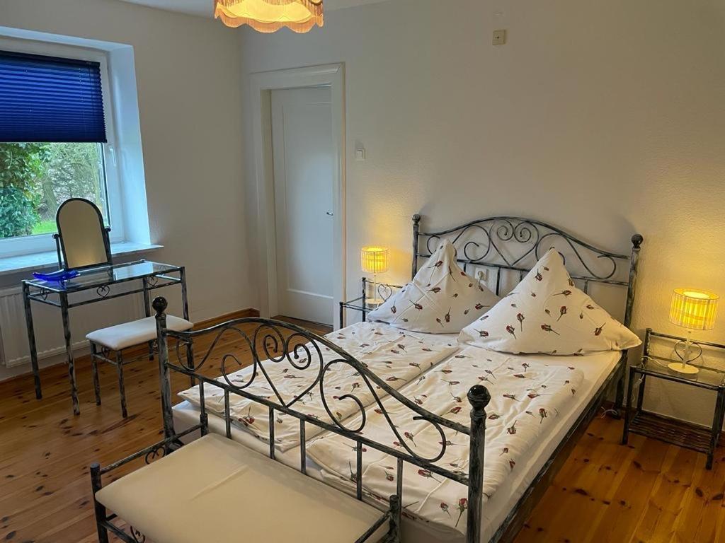 Hemmekhof Apartment Holm  Екстериор снимка